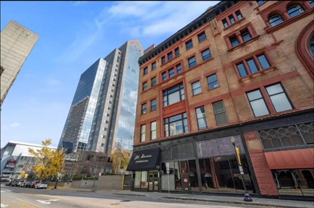 Top Floor Penthouse At The Historic Levy Building Louisville Dış mekan fotoğraf