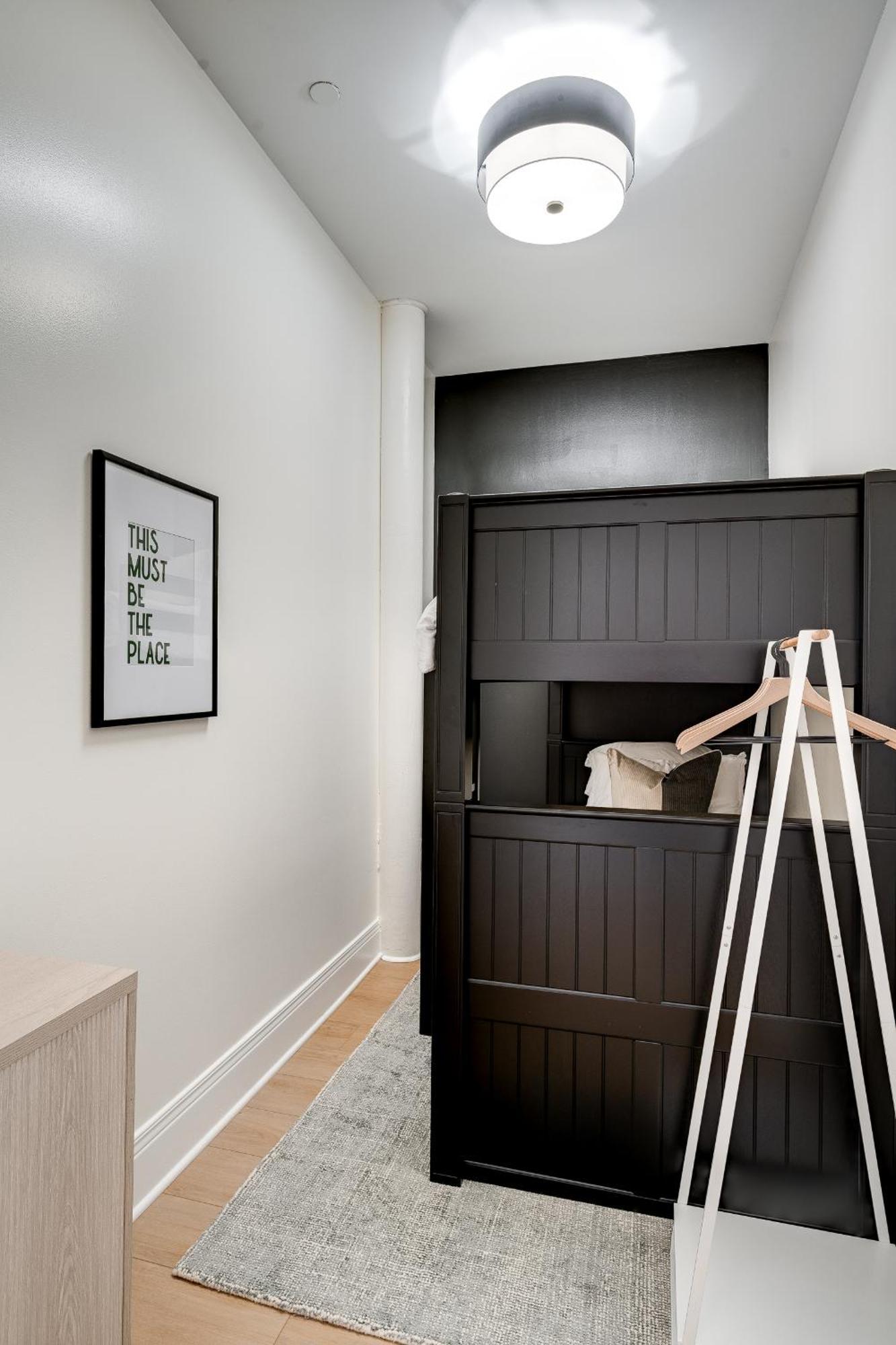 Top Floor Penthouse At The Historic Levy Building Louisville Dış mekan fotoğraf
