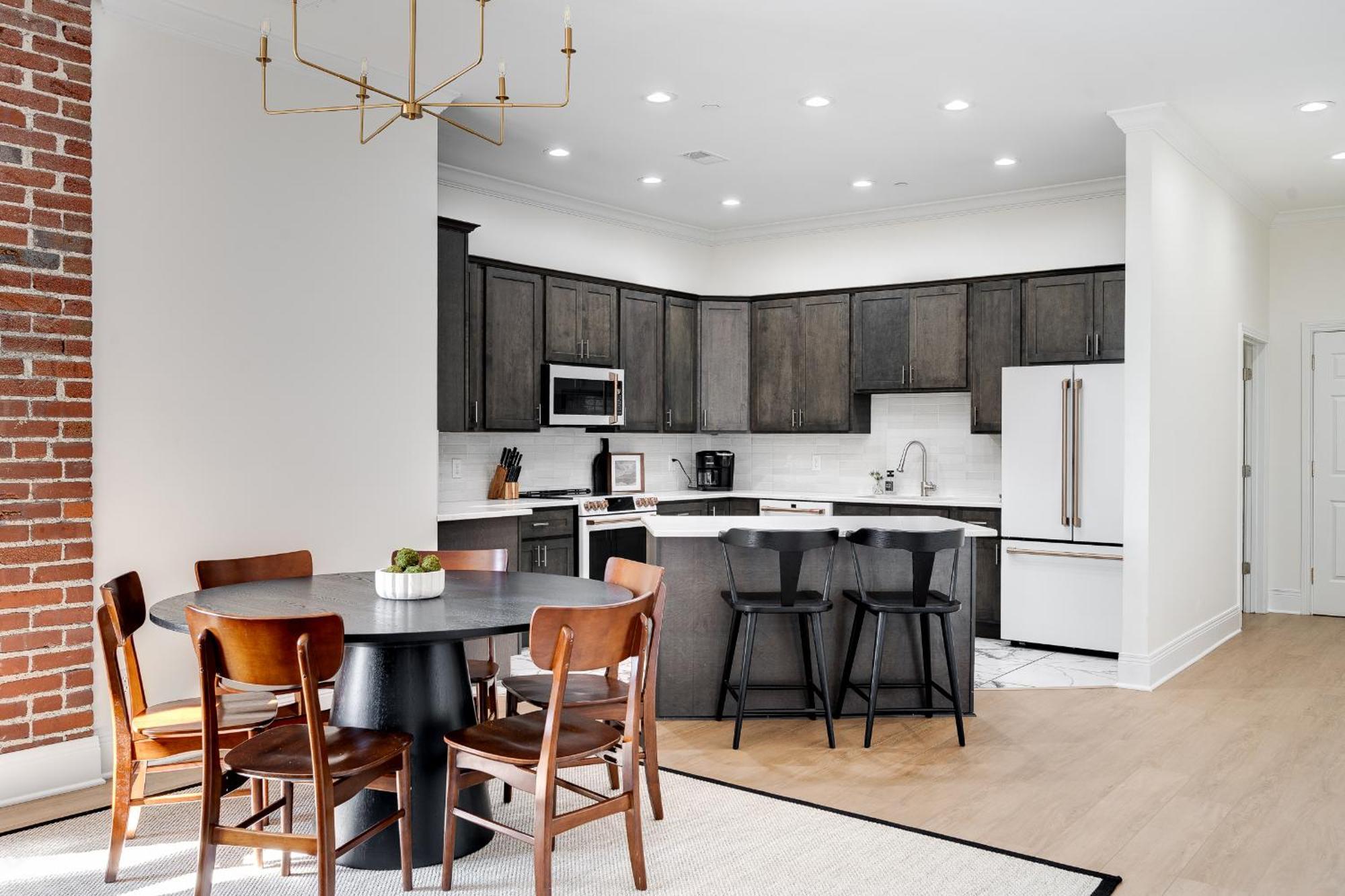 Top Floor Penthouse At The Historic Levy Building Louisville Dış mekan fotoğraf